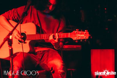 Singer Songwriter Night ที่ แม็กกี้ ชูส์ — photo 8