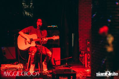 Singer Songwriter Night ที่ แม็กกี้ ชูส์ — photo 18