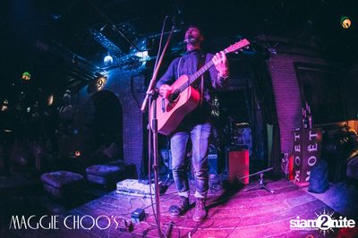 Singer Songwriter Night ที่ แม็กกี้ ชูส์ — photo 38