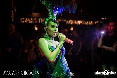 Sunday Gay Night: Kylie Minogue | แม็กกี้ ชูส์ — photo 37