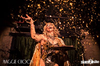 Sunday Gay Night: Kylie Minogue | แม็กกี้ ชูส์ — photo 41