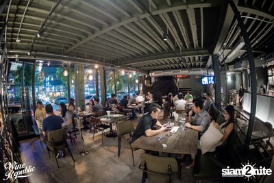 Friday Night at Wine Republic Thonglor — photo 13