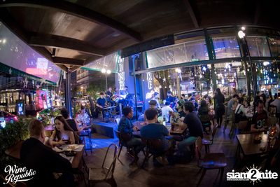 Friday Night at Wine Republic Thonglor — photo 18