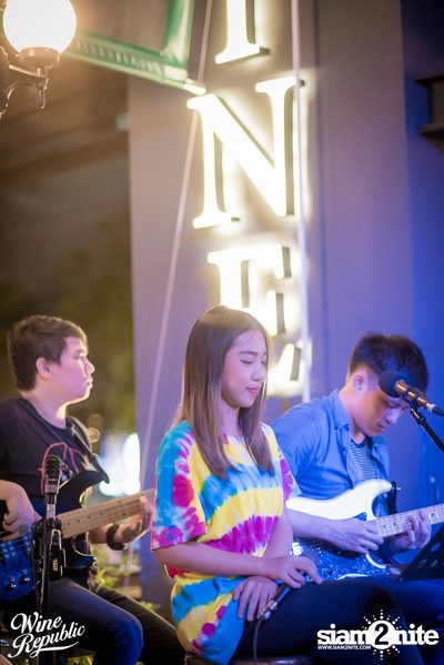 Friday Night at Wine Republic Thonglor — photo 22