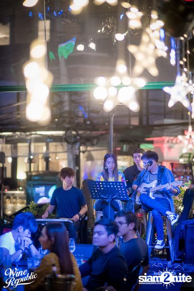 Friday Night at Wine Republic Thonglor — photo 26