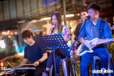 Friday Night at Wine Republic Thonglor — photo 31