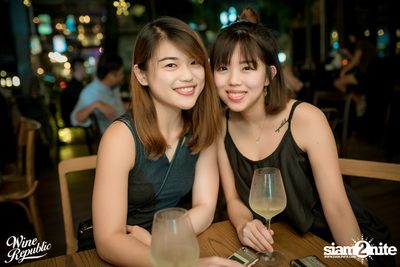 Friday Night at Wine Republic Thonglor — photo 36