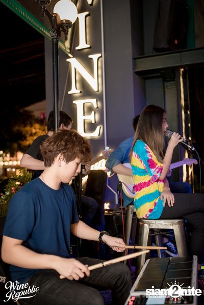 Friday Night at Wine Republic Thonglor — photo 39