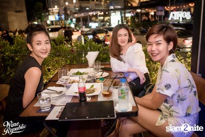 Friday Night at Wine Republic Thonglor — photo 41