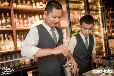 Friday Night at Wine Republic Thonglor — photo 44