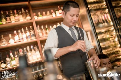 Friday Night at Wine Republic Thonglor — photo 45