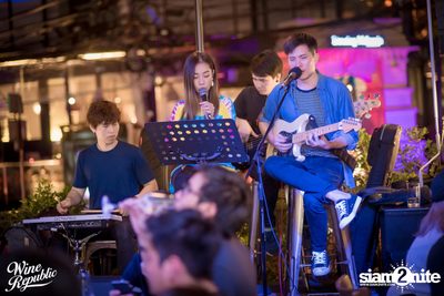 Friday Night at Wine Republic Thonglor — photo 61