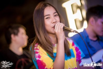 Friday Night at Wine Republic Thonglor — photo 70
