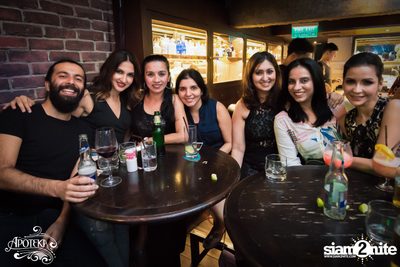 90s Time of our Lives by Earthcollide & Her stalker's ที่ อโพเทกะ — photo 52