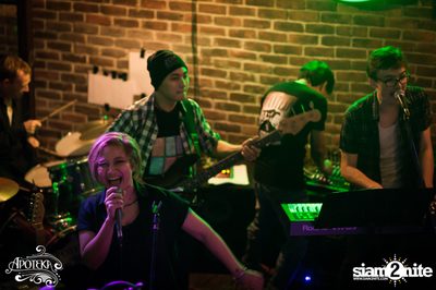 90s Time of our Lives by Earthcollide & Her stalker's ที่ อโพเทกะ — photo 63