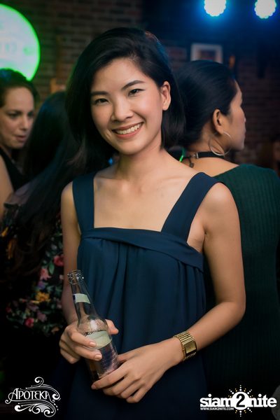 90s Time of our Lives by Earthcollide & Her stalker's ที่ อโพเทกะ — photo 79