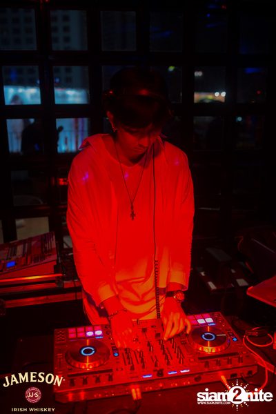 K-Pub Glow Party at K-PUB YG Bangkok — photo 35