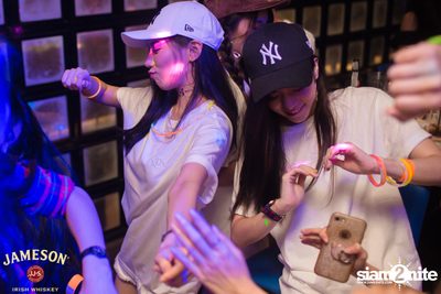 K-Pub Glow Party at K-PUB YG Bangkok — photo 39