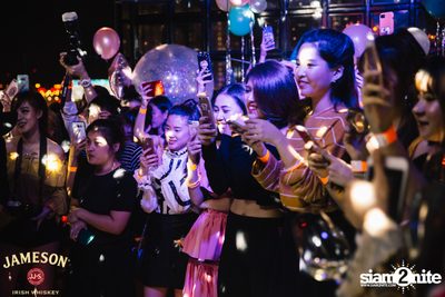 K-Pub Glow Party at K-PUB YG Bangkok — photo 57