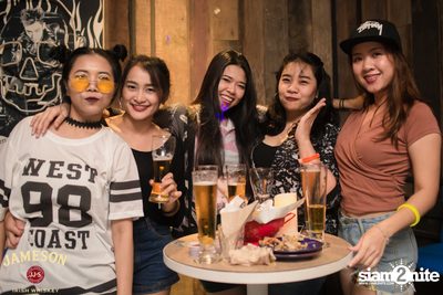 K-Pub Glow Party at K-PUB YG Bangkok — photo 137