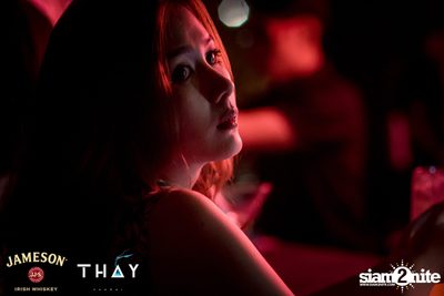 Thay Days กับ Ur Boy TJ ที่ เท เอกมัย — photo 42