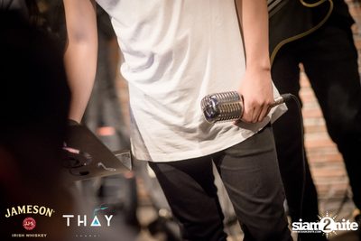 Thay Days กับ Ur Boy TJ ที่ เท เอกมัย — photo 65
