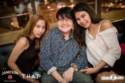 Thay Days กับ Ur Boy TJ ที่ เท เอกมัย — photo 84