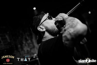 Thay Days กับ Ur Boy TJ ที่ เท เอกมัย — photo 95