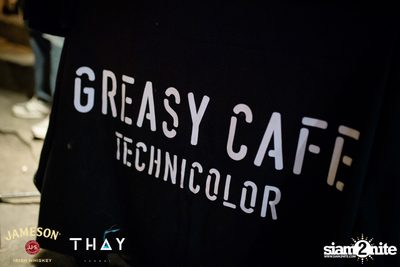Thay Days กับ Greasy Cafe ที่ เท เอกมัย — photo 4