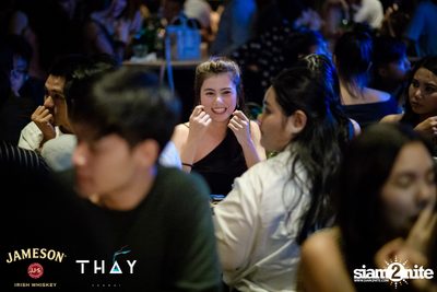 Thay Days กับ Greasy Cafe ที่ เท เอกมัย — photo 39