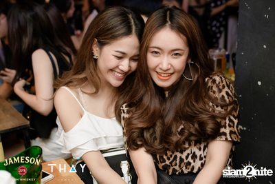 Thay Days กับ Greasy Cafe ที่ เท เอกมัย — photo 44