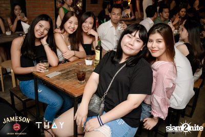 Thay Days กับ Greasy Cafe ที่ เท เอกมัย — photo 49