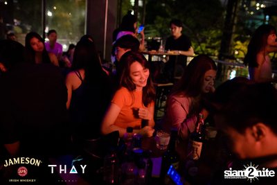 Thay Days กับ Greasy Cafe ที่ เท เอกมัย — photo 85