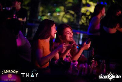 Thay Days กับ Greasy Cafe ที่ เท เอกมัย — photo 88