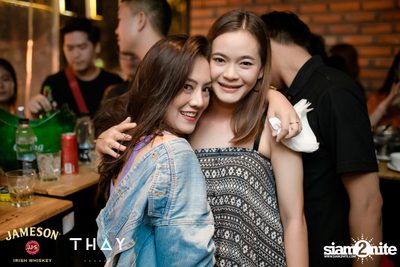 Thay Days กับ Greasy Cafe ที่ เท เอกมัย — photo 94
