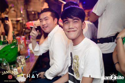 Thay Days กับ Greasy Cafe ที่ เท เอกมัย — photo 101