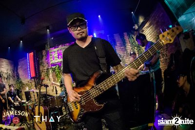 Thay Days กับ Greasy Cafe ที่ เท เอกมัย — photo 124