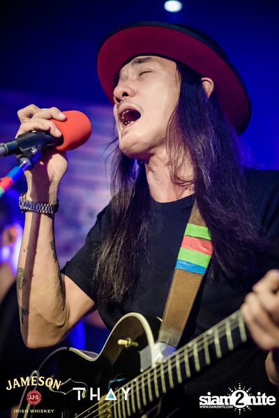 Thay Days กับ Greasy Cafe ที่ เท เอกมัย — photo 128