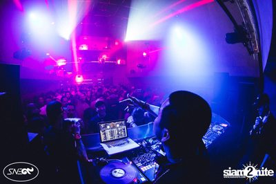 BEAM x Sneakavilla x 9face Present Reminisce Party — photo 223