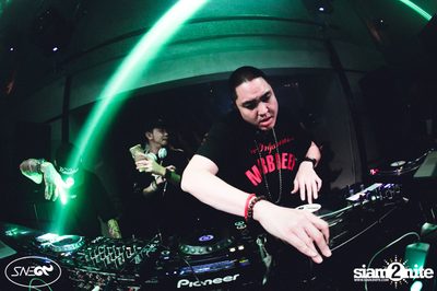 BEAM x Sneakavilla x 9face Present Reminisce Party — photo 234