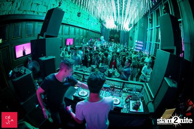 Supersonic Saturdays กับ Groove, Ome & Knatz ที่ เซ ลา วี — photo 91