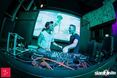 Supersonic Saturdays กับ Groove, Ome & Knatz ที่ เซ ลา วี — photo 100