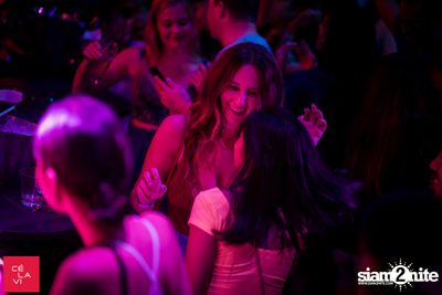 Supersonic Saturdays กับ Groove, Ome & Knatz ที่ เซ ลา วี — photo 140