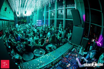 Supersonic Saturdays กับ Groove, Ome & Knatz ที่ เซ ลา วี — photo 141