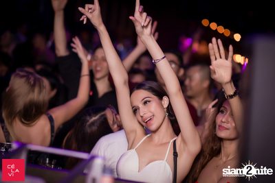 Supersonic Saturdays กับ Groove, Ome & Knatz ที่ เซ ลา วี — photo 146