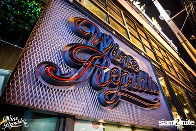 Friday Night at Wine Republic Thonglor — photo 1