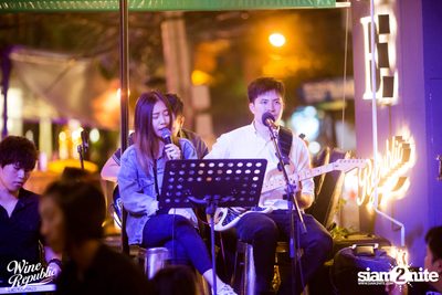 Friday Night at Wine Republic Thonglor — photo 7