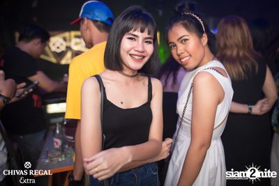 Palmy ที่ ดิฟเฟอร์ ผับ พัทยา — photo 33