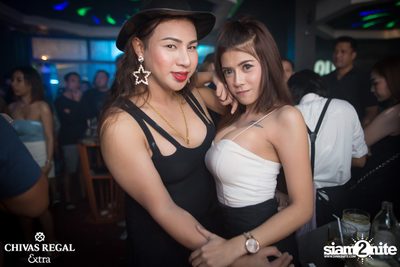 Palmy ที่ ดิฟเฟอร์ ผับ พัทยา — photo 61