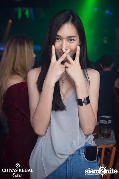 Palmy ที่ ดิฟเฟอร์ ผับ พัทยา — photo 92